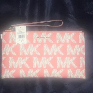 BRAND NEW MICHAEL KORS CLUTCH WRISTLET - PRIMROSE MULTI COLOR